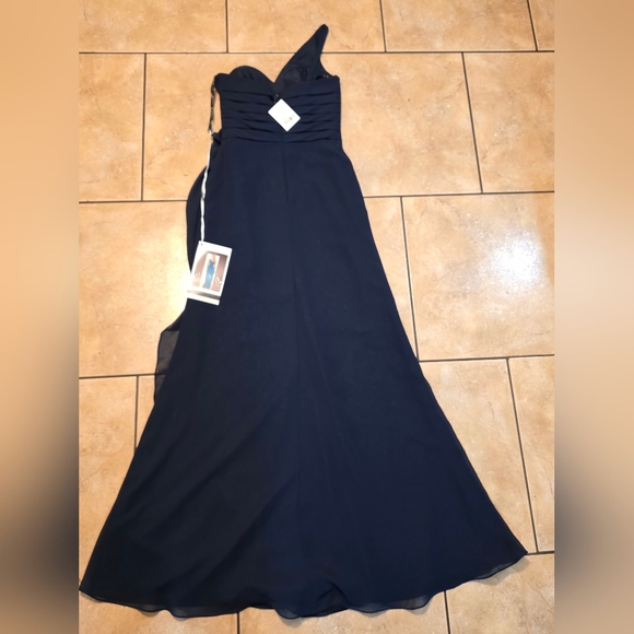 SORELLA VITA Navy One-Shoulder Ruffle Evening Gown - Picture 5 of 13